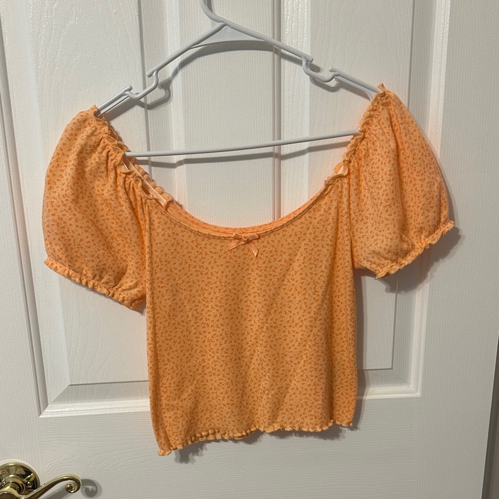 American Eagle Orange Puff Sleeve Crop Top